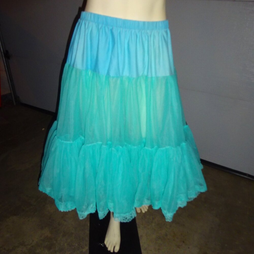 Retro Crinoline Turquoise Ruffles & Lace Tutu Skirt
